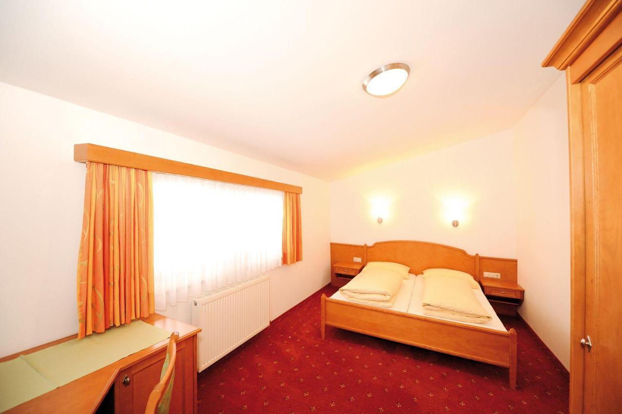 Appartements Zwoelferkogelblick Saalbach-Hinterglemm Exteriör bild